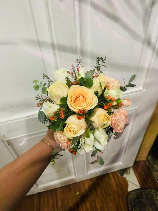 Entourage Flower Nosegay