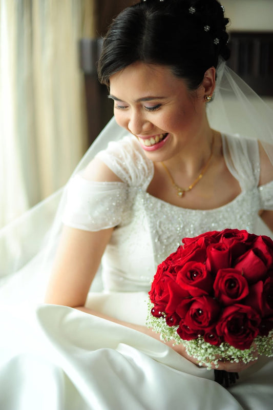Lovely Red Ecuadorian Bride